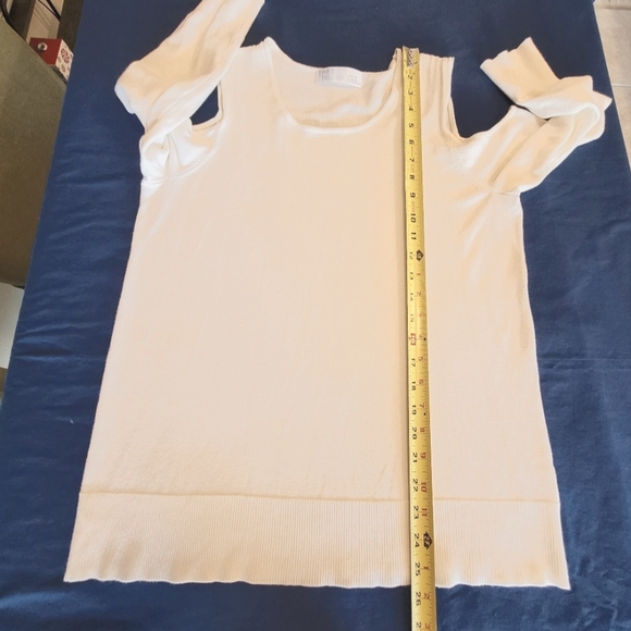 Time and Tru Cold Shoulder Women's White Summer Sweater 3/4 Sleeves Size L EUC - Picture 4 of 6